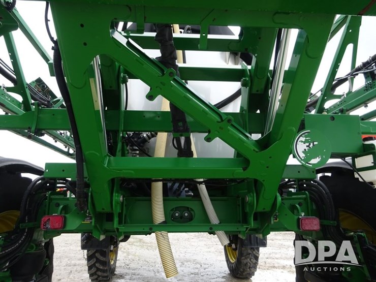 2021-john-deere-r4045-image-94
