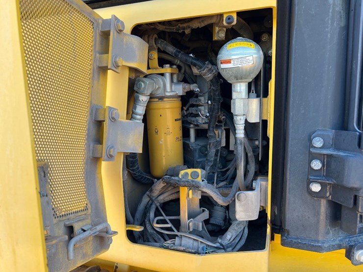 komatsu-d39px-24-image-22