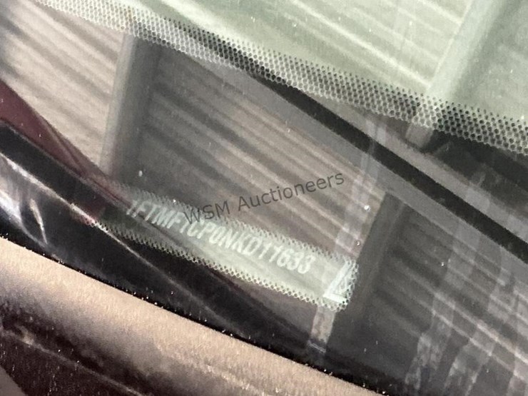 2022-ford-f150-image-15