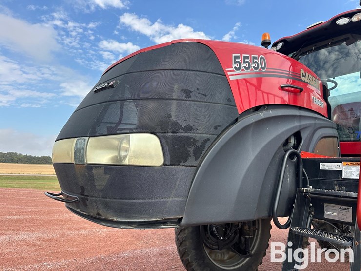 2019-case-ih-trident-5550-image-12