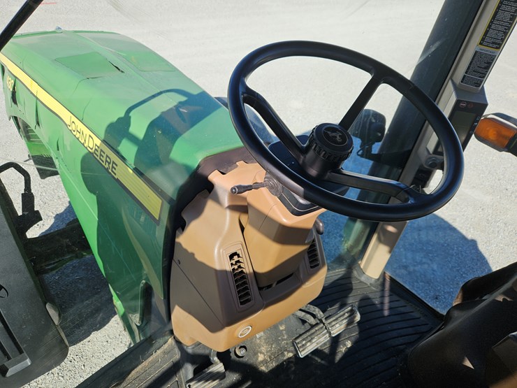 2009-john-deere-8430-image-8