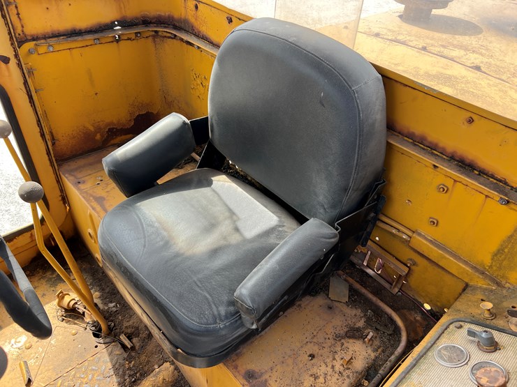 caterpillar-12e-image-15