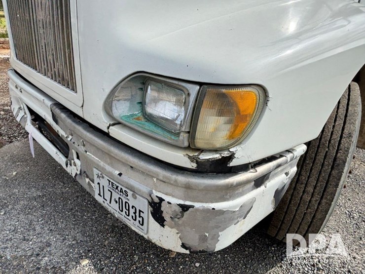 2005-international-9200i-image-22