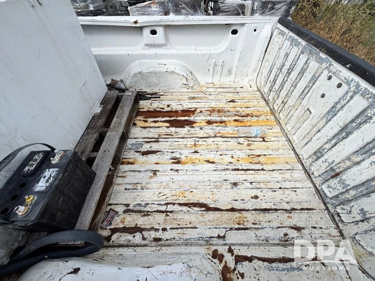 2009-chevrolet-silverado-2500hd-image-28