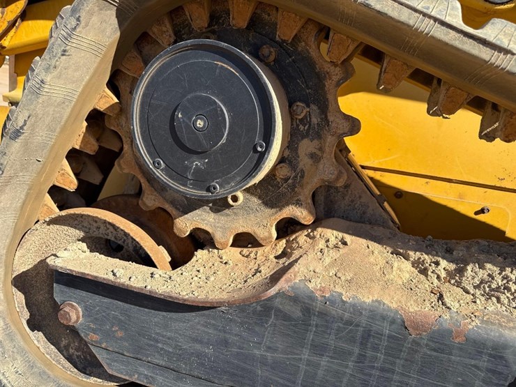 deere-ct322-image-14