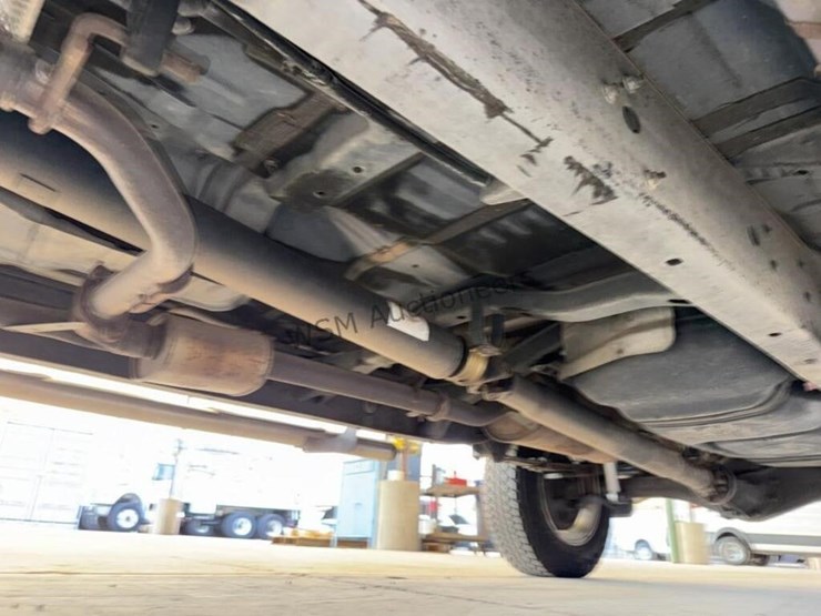 2006-toyota-tundra-sr5-image-29