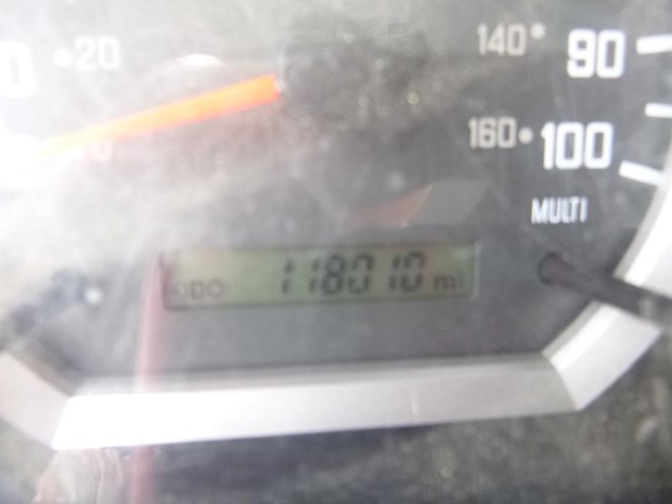 2018-isuzu-nrr-image-21