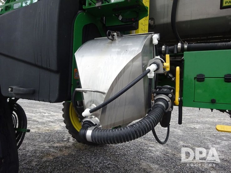 2022-john-deere-410r-image-112