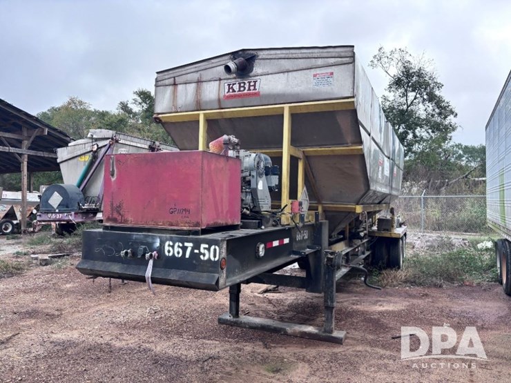 2004-magnolia-trailer-image-2