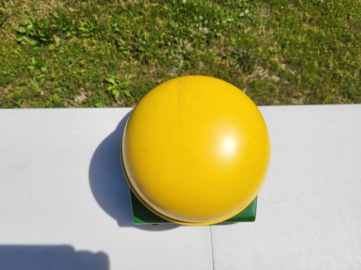 john-deere-3000-image-1