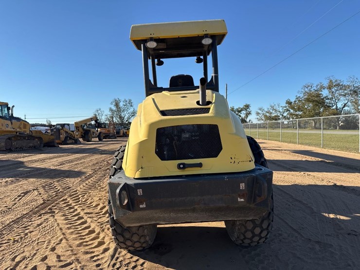 2016-bomag-bw177d-5-image-7