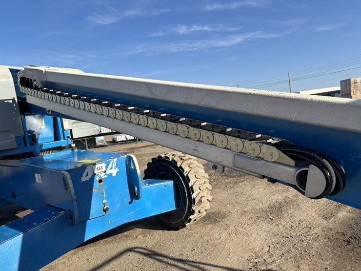 2013-genie-s40-image-14