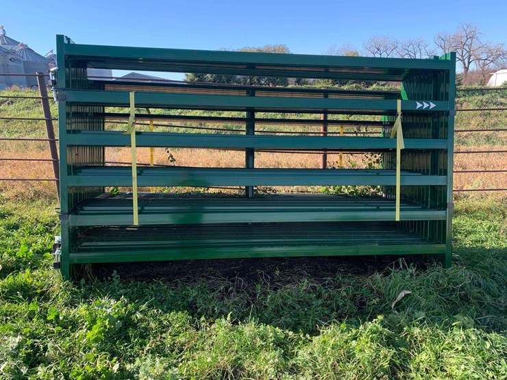 arrow-quip-panels-image-2