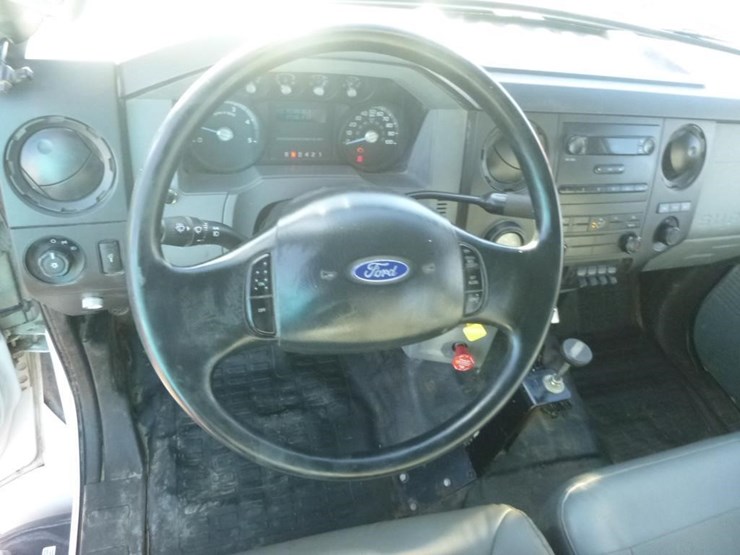 2015-ford-f750-image-17