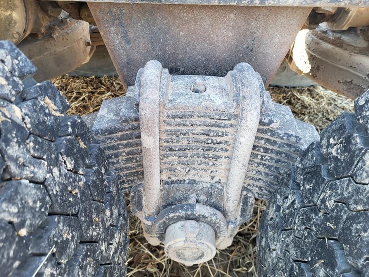 2004-mack-granite-cv713-image-34