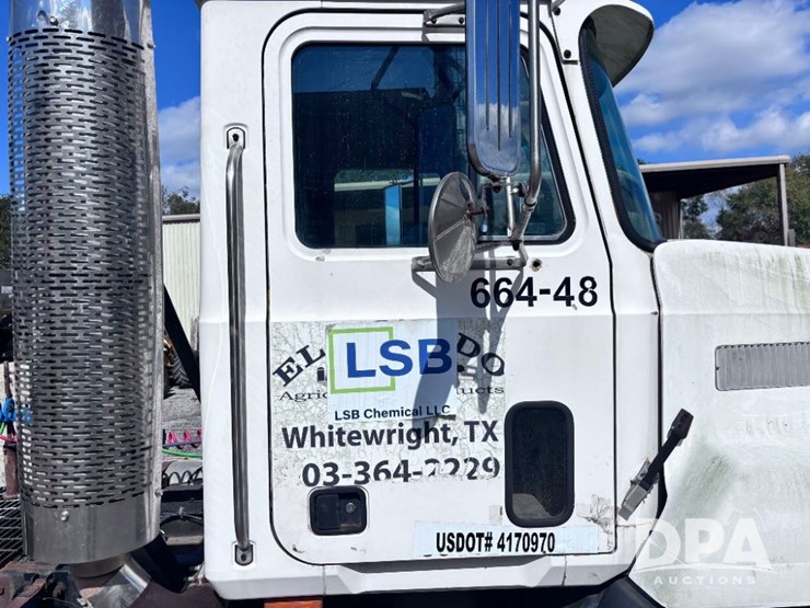 1993-mack-ch613-image-53