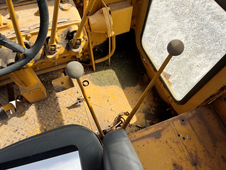 caterpillar-12e-image-19