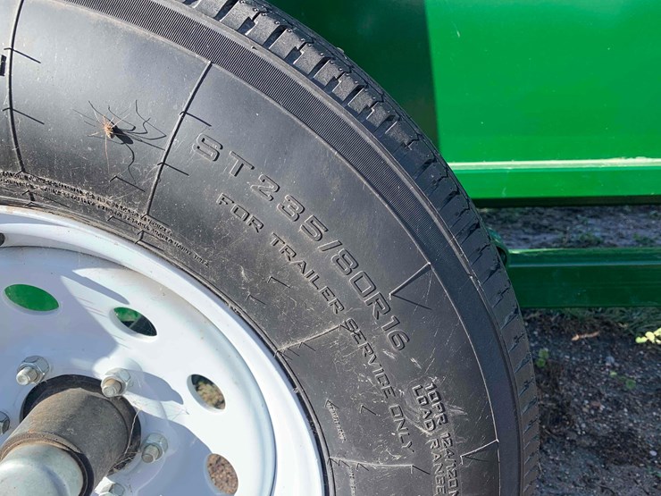 arrow-quip-748-ef-8-portable-chute-image-7