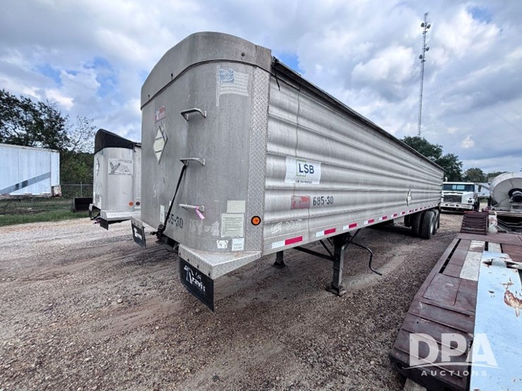 2006-travis-end-dump-image-2