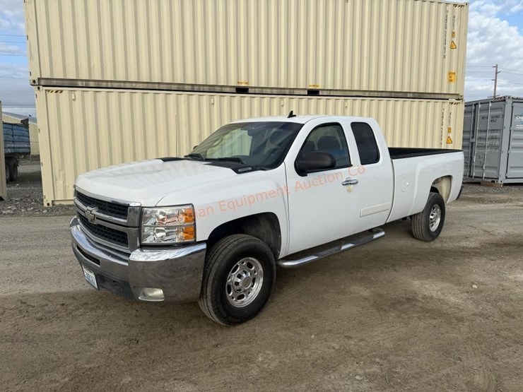 2008-chevrolet-silverado-2500-lt-image-1