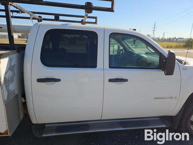 2009-gmc-sierra-3500-image-15