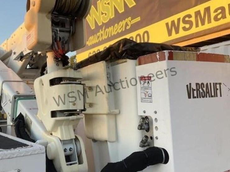 2013-ford-f550-image-10