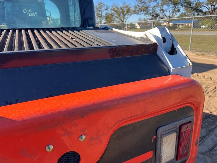 2019-bobcat-t450-image-23