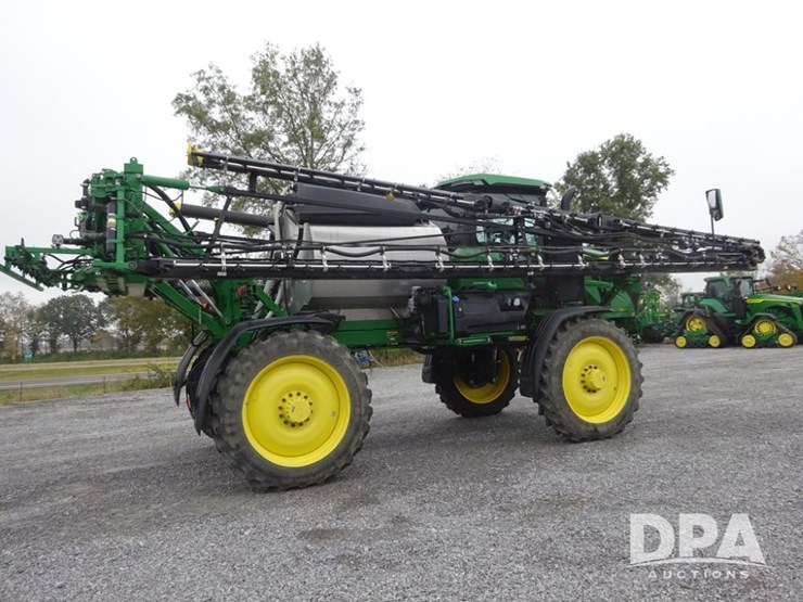 2024-john-deere-412r-image-38