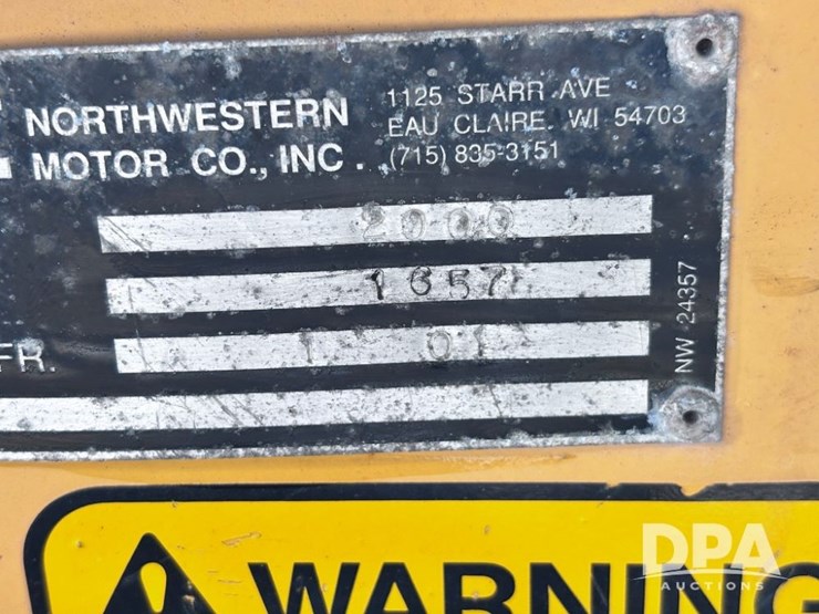 2001-swinger-2000-image-34