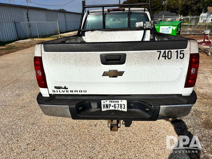 2009-chevrolet-silverado-2500hd-image-9