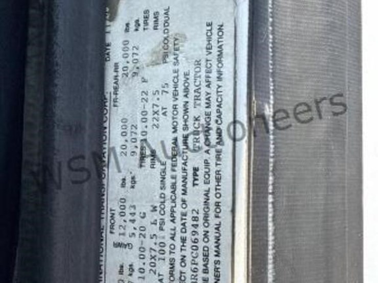 international-9400-image-29