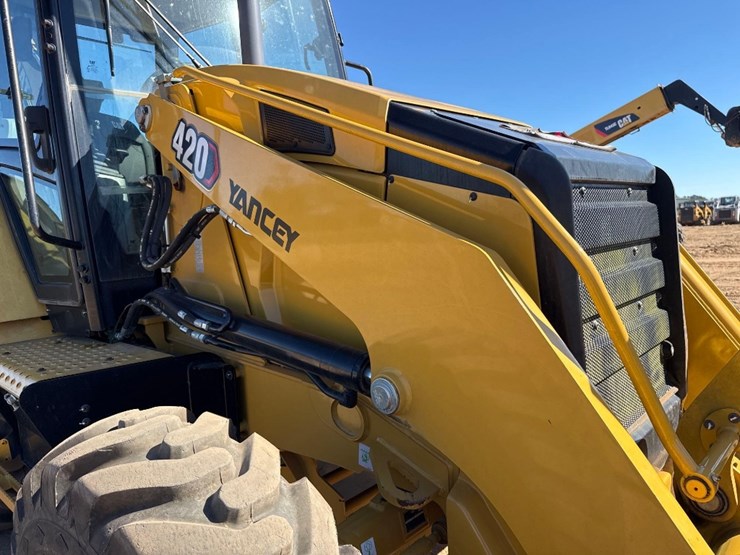 caterpillar-420-image-20