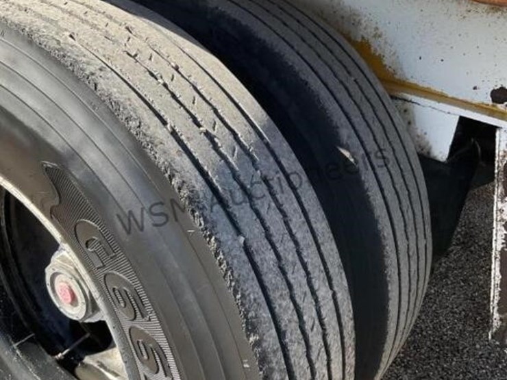 fruehauf-trailer-image-10