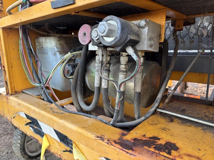 bil-jax-xlt-1571-image-13