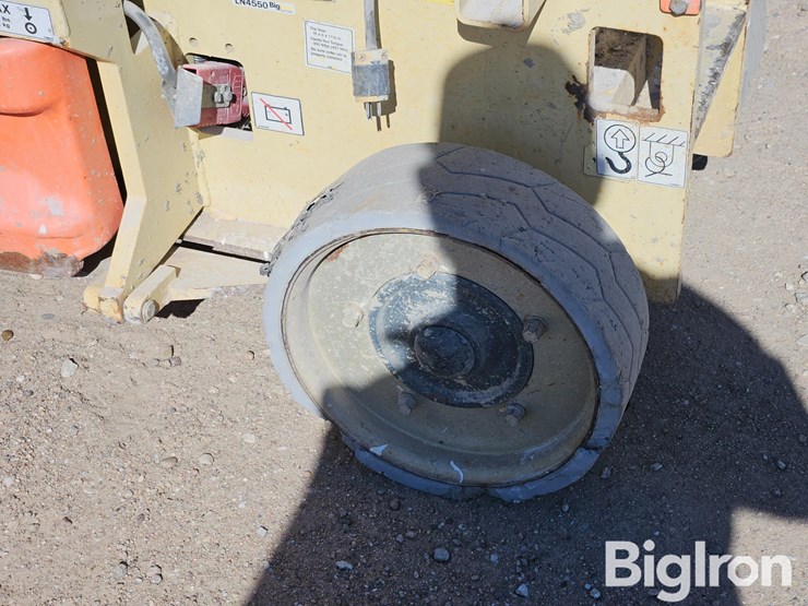 2006-jlg-2630es-image-18