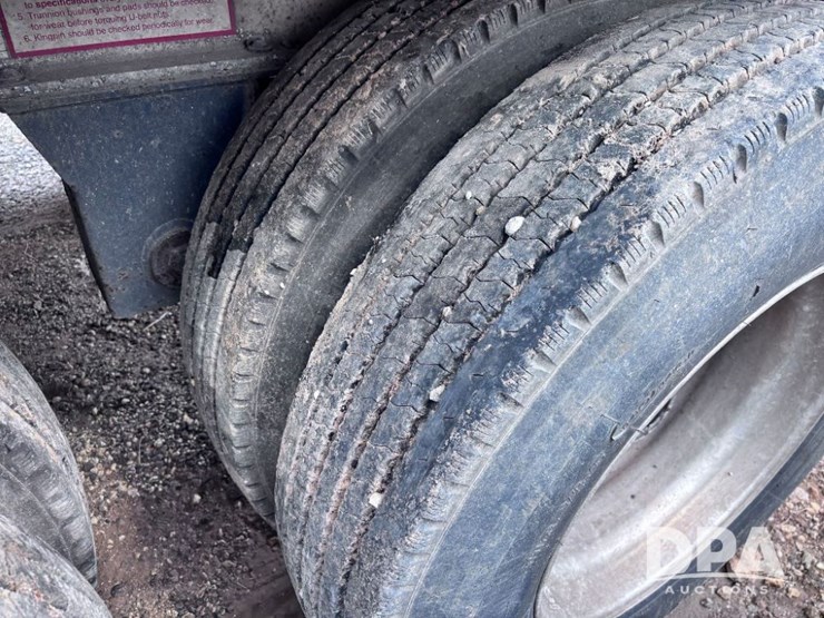 2006-travis-end-dump-image-31