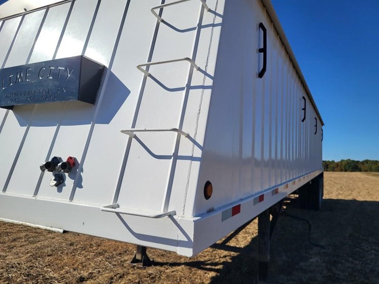 2021-lime-city-equipment-steel-tandem-axle-semi-hopper-trailer---one-owner-image-11