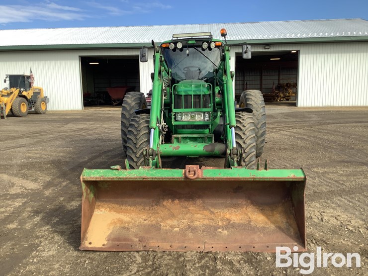 john-deere-7330-premium-image-2