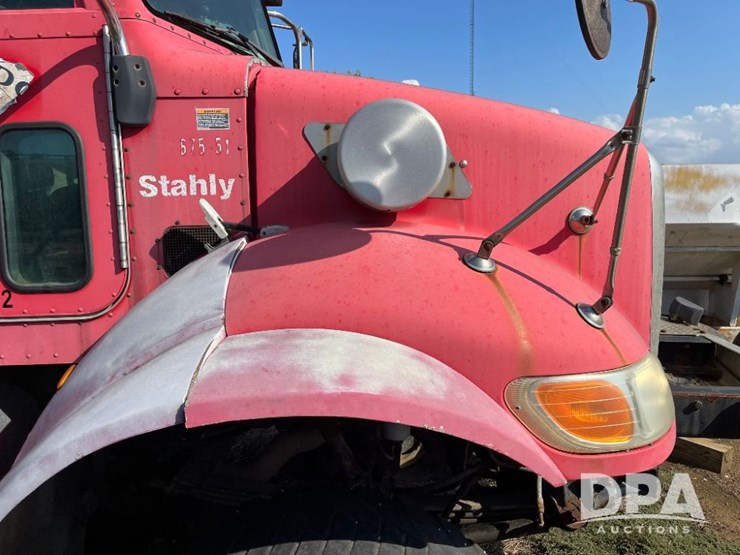 2009-stahly-peterbilt-image-16