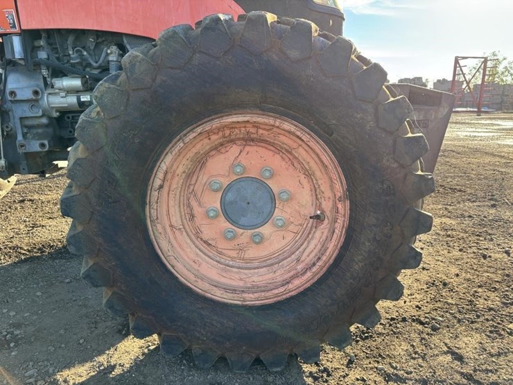 2006-kubota-m6040-image-36