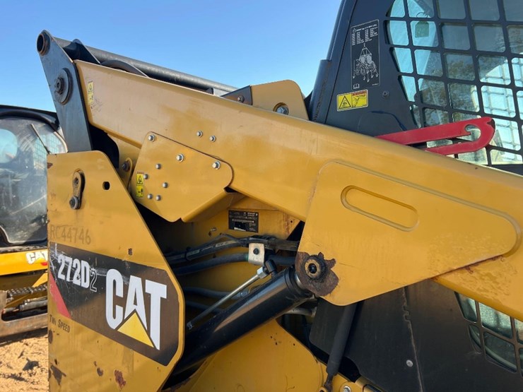 caterpillar-272d2-image-20