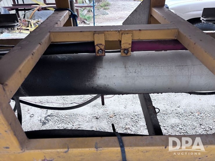 2004-magnolia-trailer-image-38