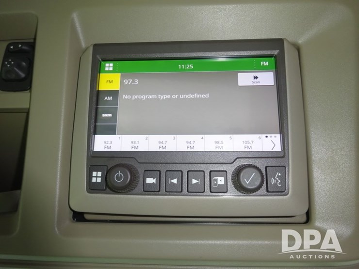 2022-john-deere-410r-image-154