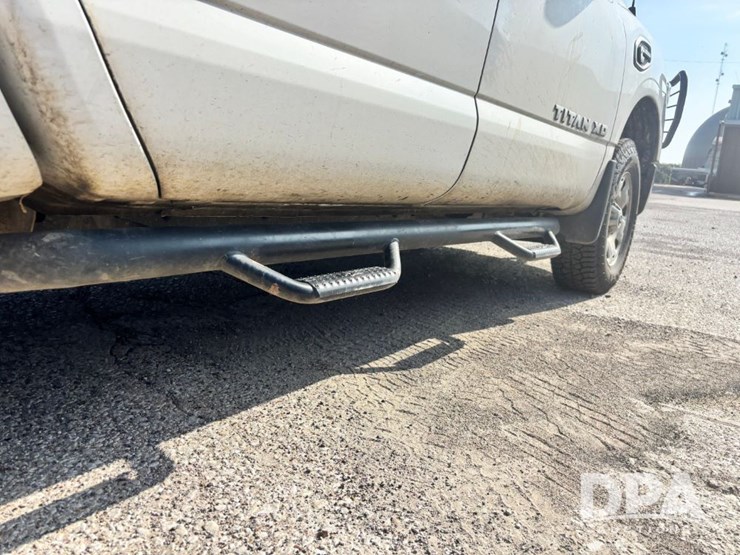 2018-nissan-titan-image-43