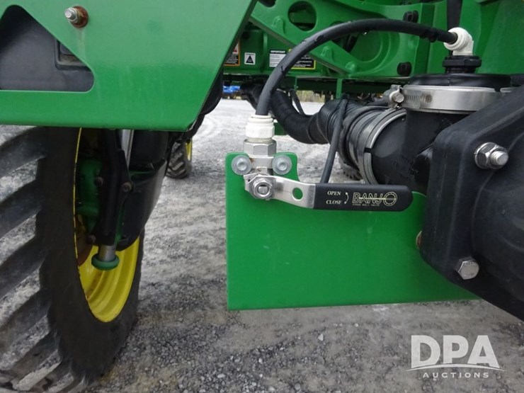 2021-john-deere-r4038-image-71