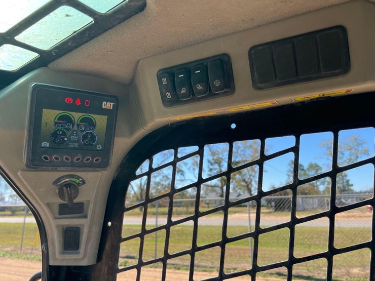 caterpillar-259d3-image-31