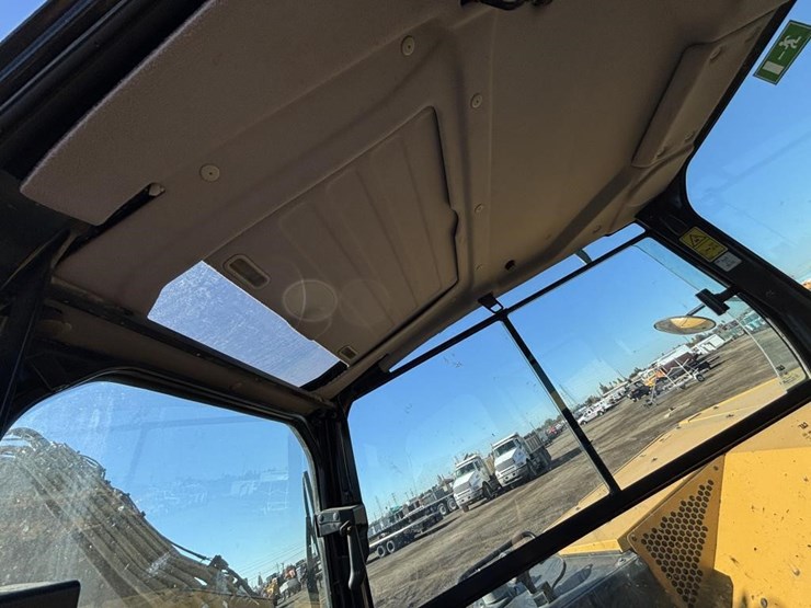 2021-caterpillar-308-cr-image-42