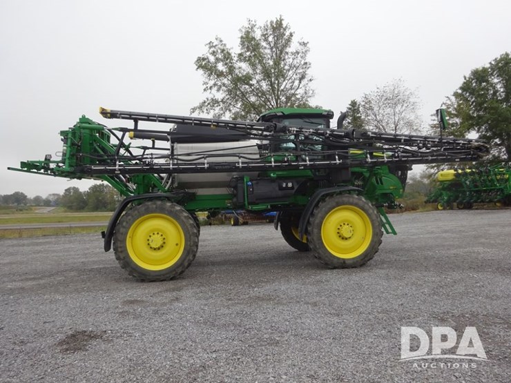 2024-john-deere-412r-image-41