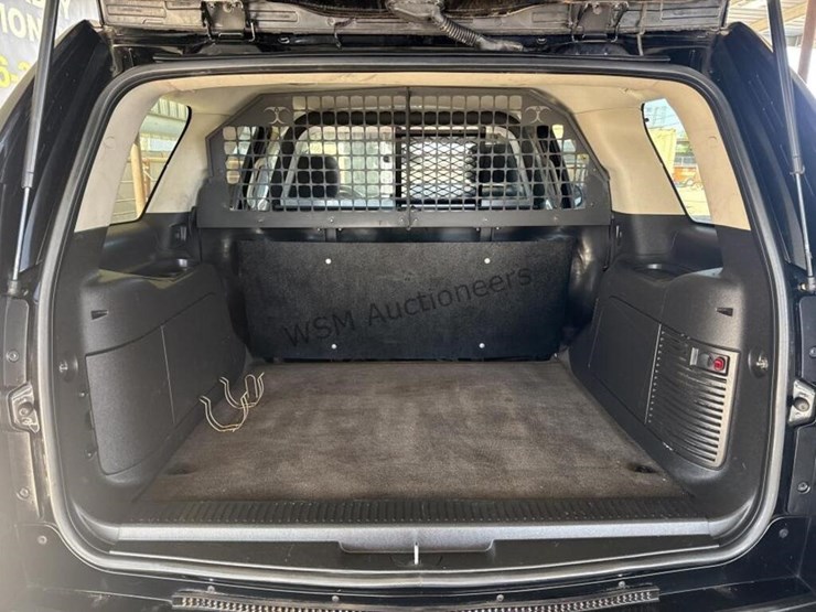 2014-chevrolet-tahoe-image-8