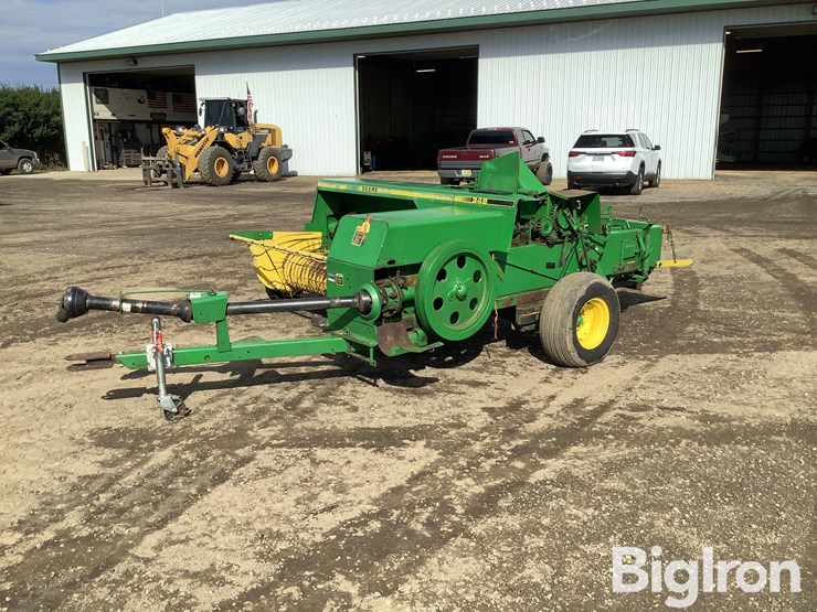 1992-john-deere-348-image-1